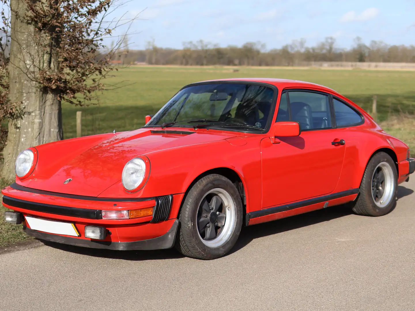 Porsche 911 3.0 SC Rood - 1