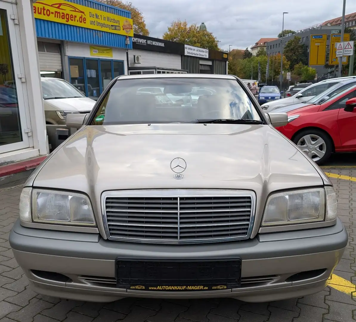Mercedes-Benz C 180 Lim. Classic*2Hd/Rentner*Klima*KeinRostTOP Silber - 2