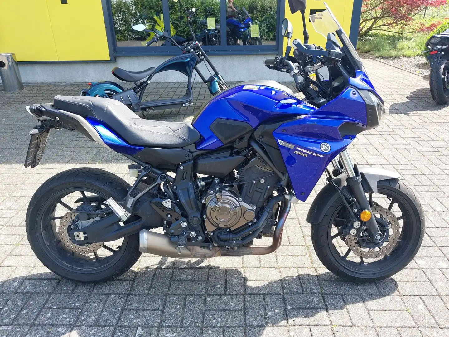 Yamaha Tracer 700 Mavi - 1