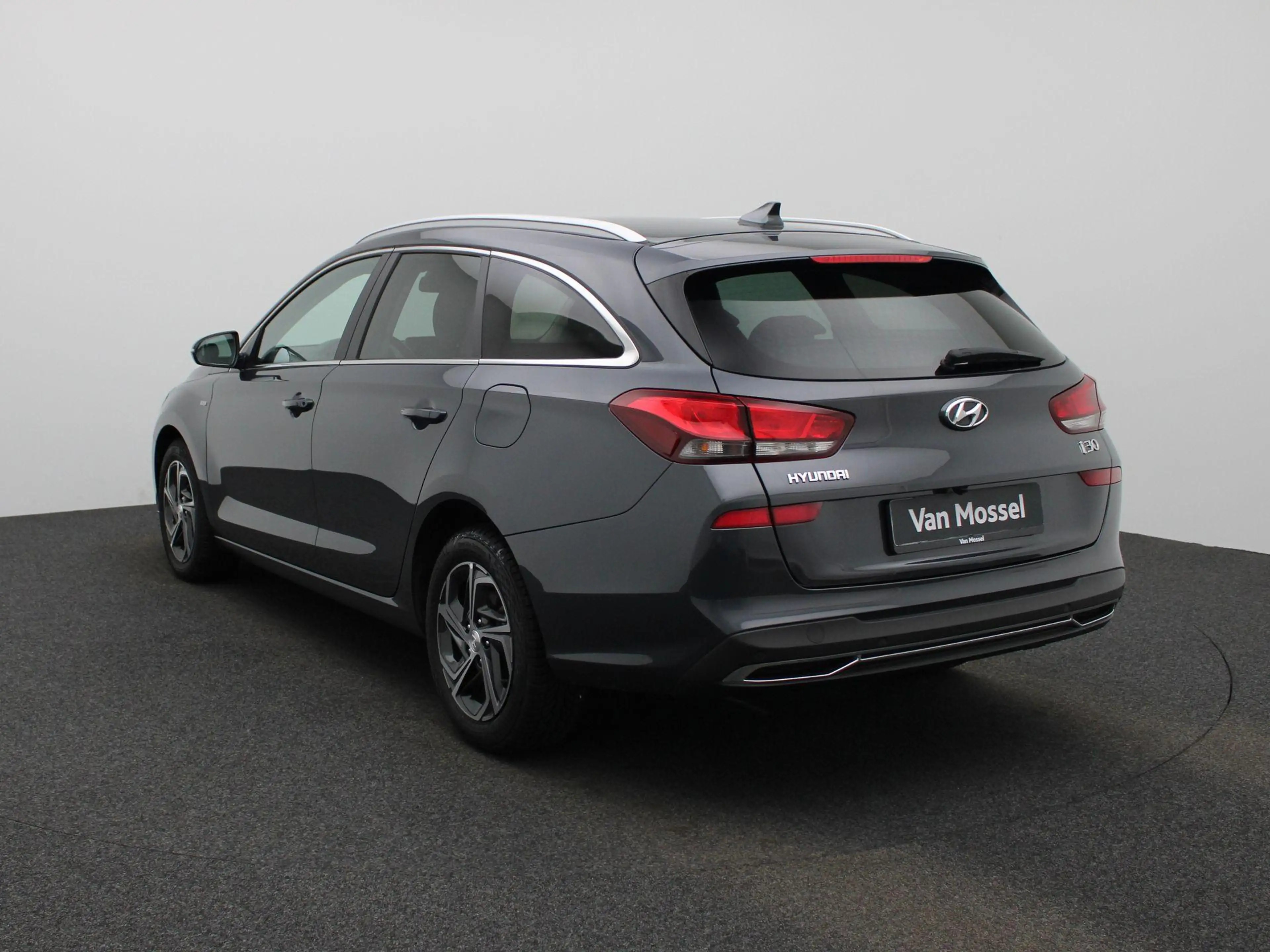 Hyundai i30 Wagon 1.0 T-GDi 88kW Techno DCT | Camera | PDC A | — photo 2