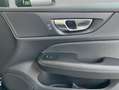 Volvo V60 B4 R-Design Aut PilotAssist BLIS 360° HeadUpDi Schwarz - thumbnail 19
