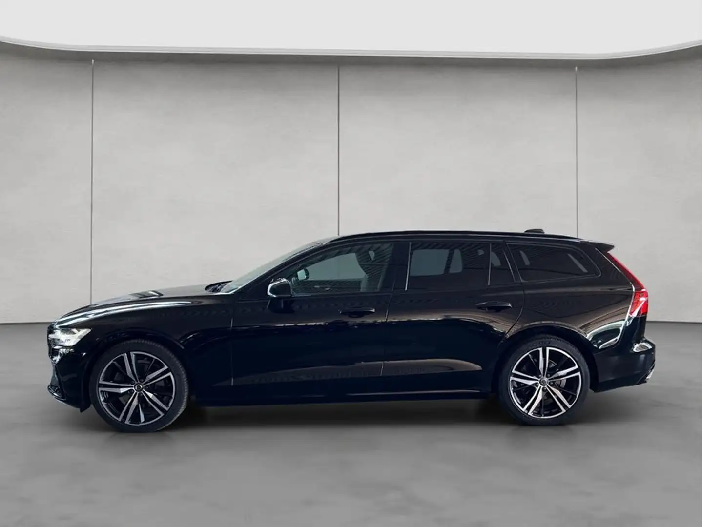 Volvo V60 B4 R-Design Aut PilotAssist BLIS 360° HeadUpDi Schwarz - 2