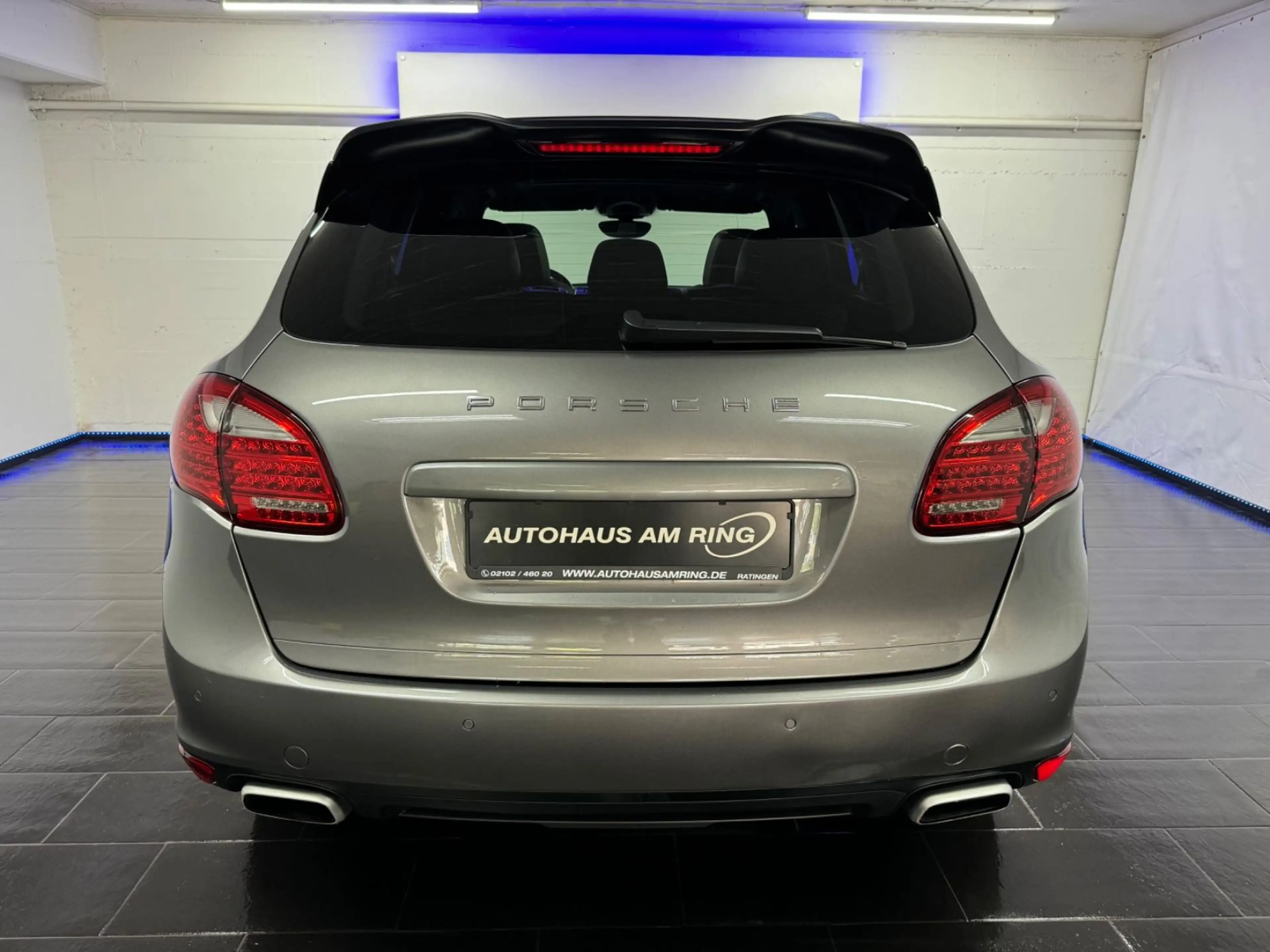 Porsche Cayenne Diesel STANDHZG PANO AIR MEMORY BOSE 21" — photo 6