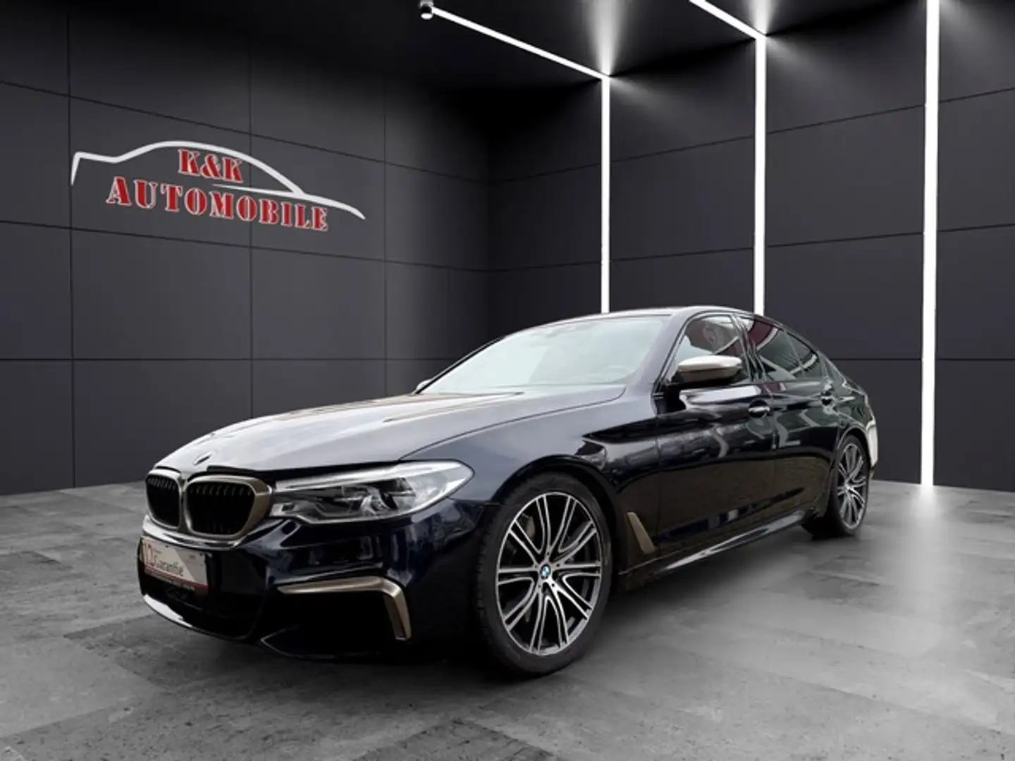 BMW M550 M550i xDrive HEAD UP/LEDER/NAVI/20 ZOLL Negro - 1