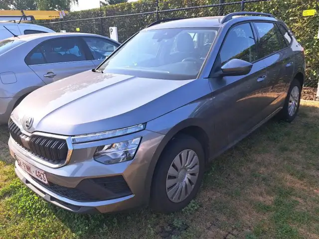 Skoda Kamiq Kamiq 1.0 TSI met APP CONNECT , AIRCO , PARKEERSENSOREN