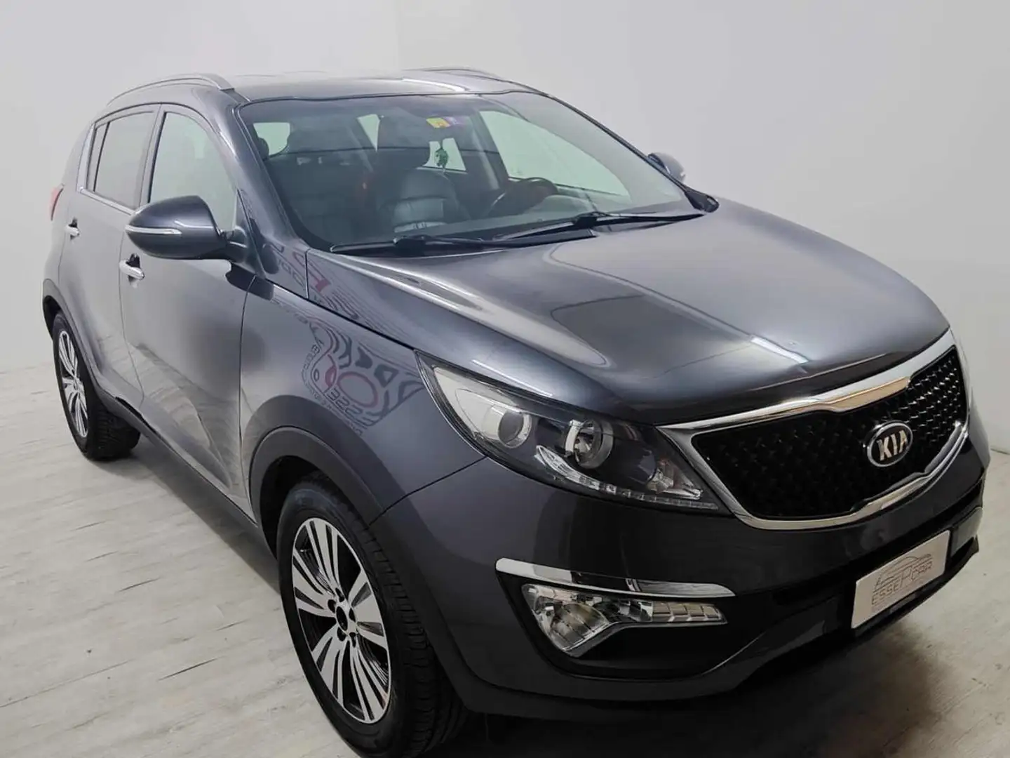 Kia Sportage 1.7 CRDI VGT 2WD Cool Grijs - 2
