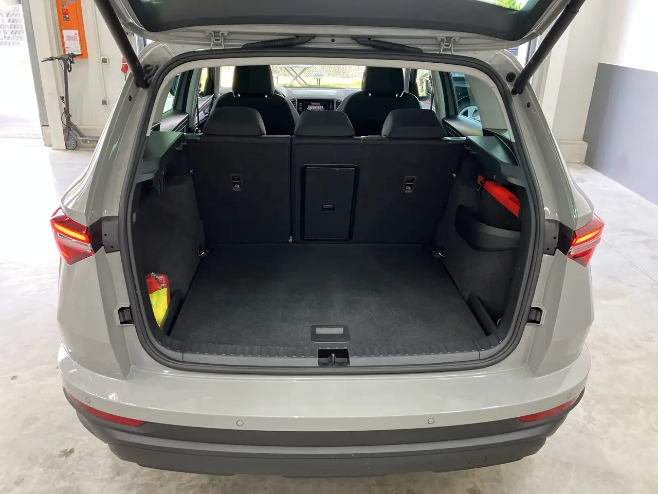 Skoda Karoq Selection 1,5 TSI*KESSY SHZ PANO NAVI AHK*, миниатюра 10