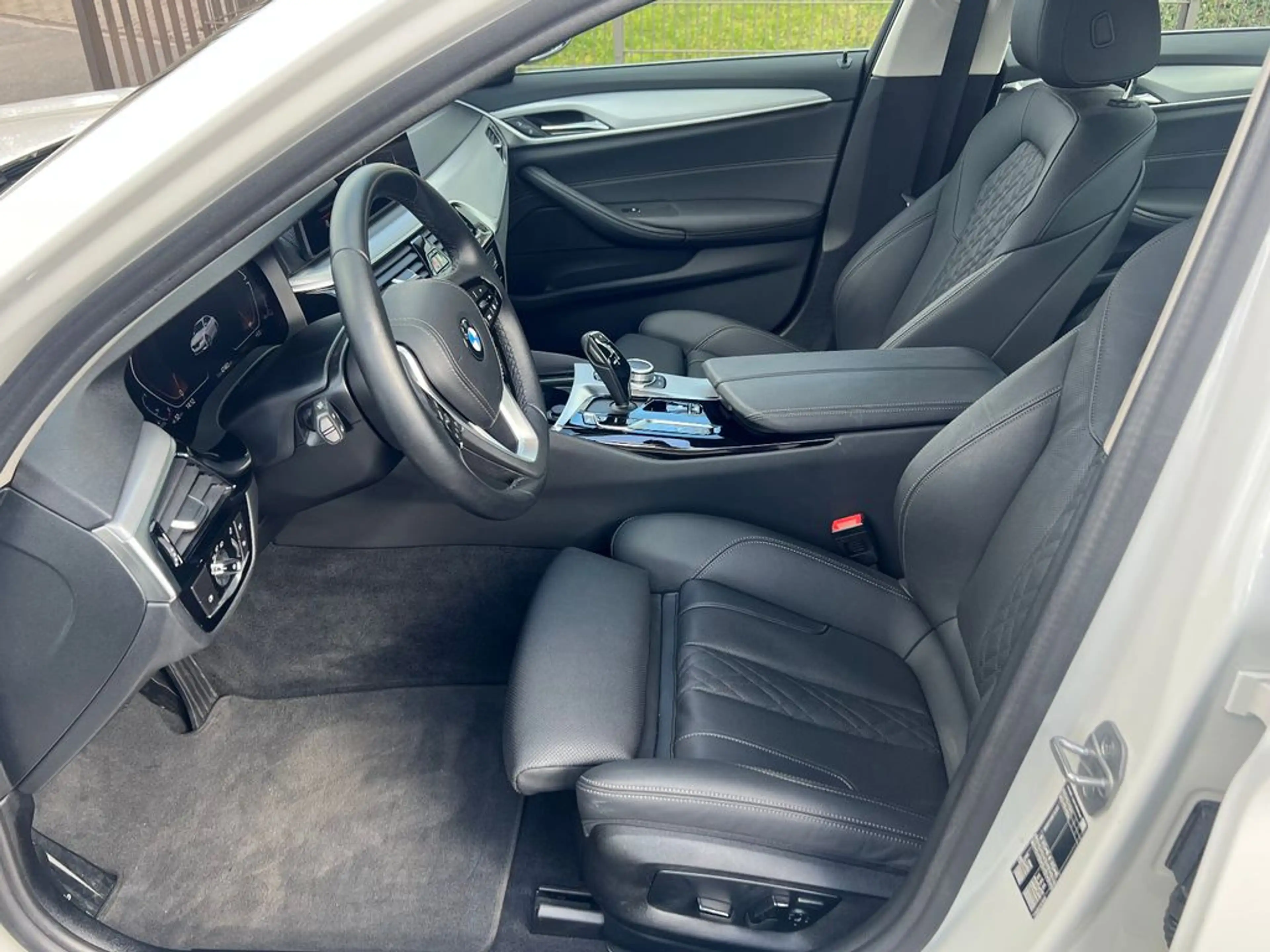 BMW 520 520 d — photo 6
