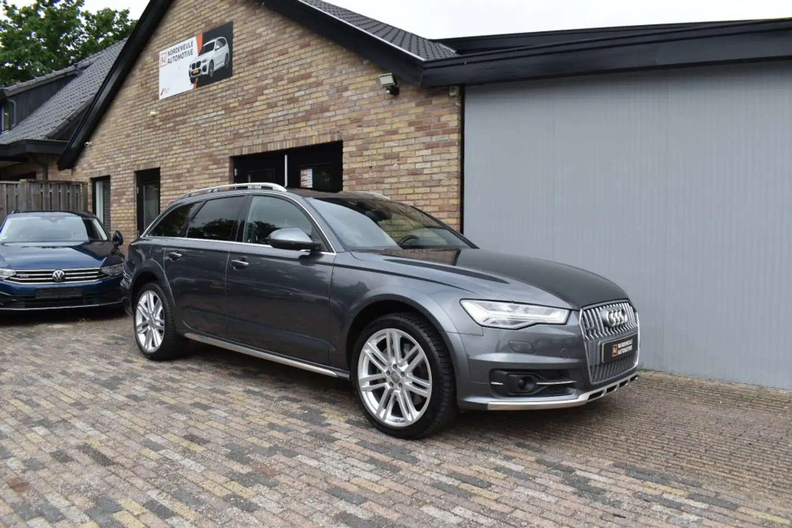 Audi A6 allroad 3.0 TDI BIT Premium ED. Matrix, Pano, Leder, Stoel Grijs - 2