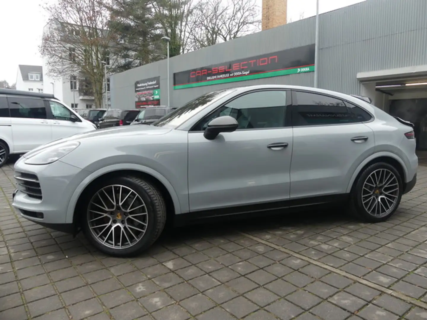 Porsche Cayenne Coupe S AIRSUS 21ZOLL/MATRIX/PANO/HEADUP Grau - 2
