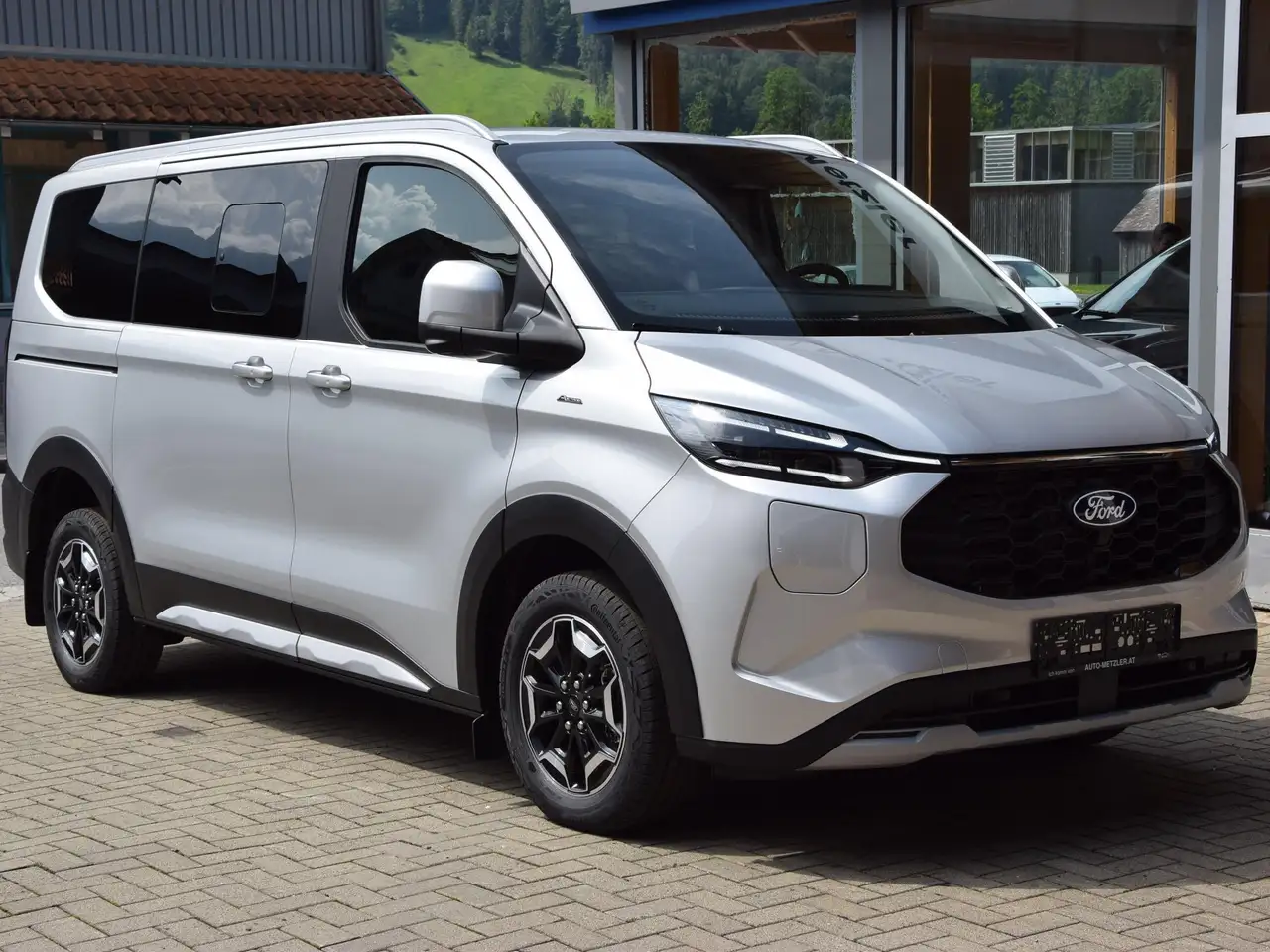 Ford Tourneo Custom 2026