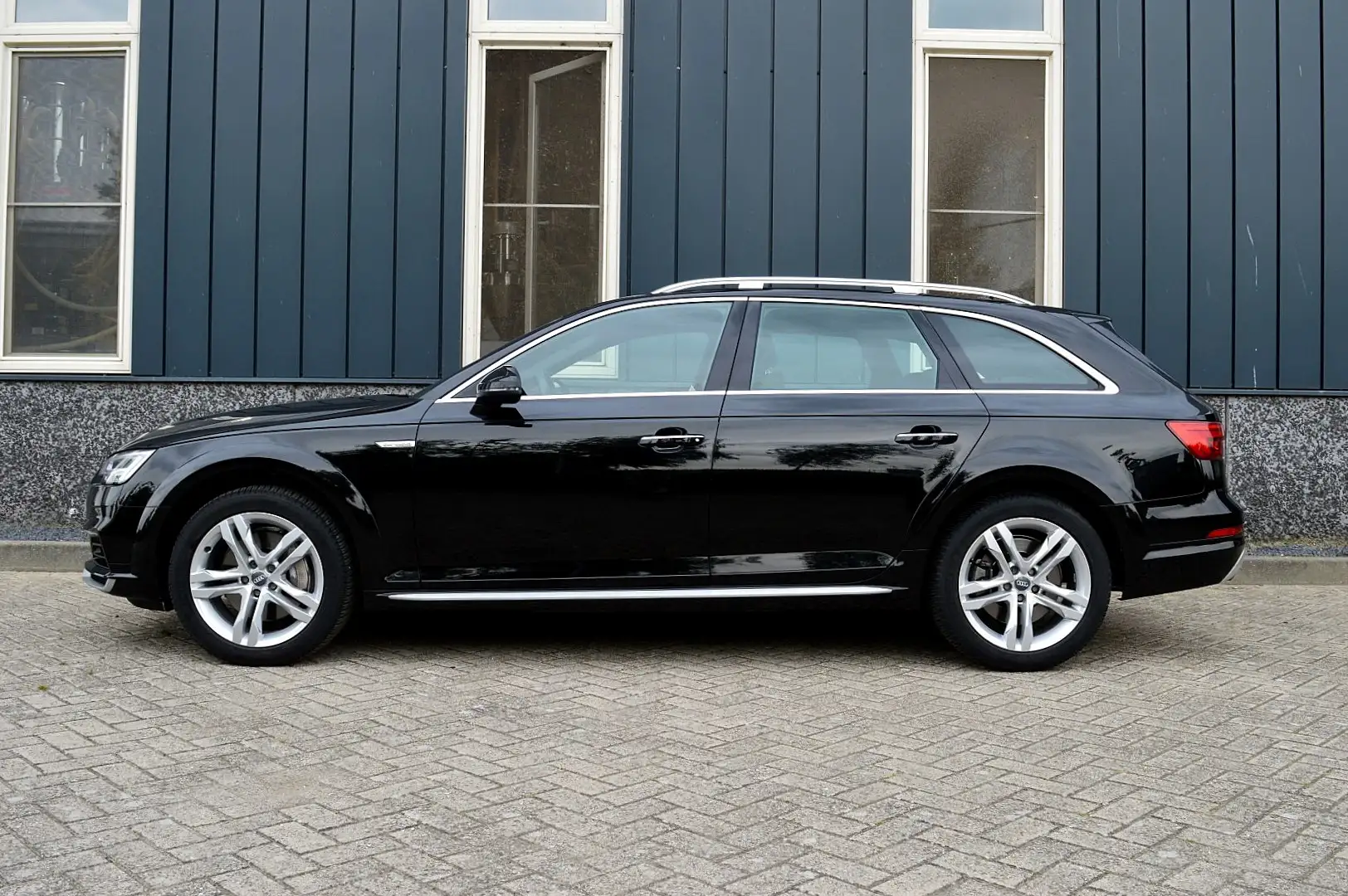 Audi A4 allroad quattro 2.0 TFSI Edition Rijklaarprijs-Garantie Na Zwart - 2