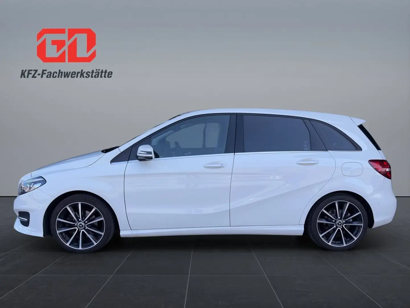 Mercedes-Benz B 200 d Austria Night Edition/AHK/Rückfahrkamera Blanco - 2