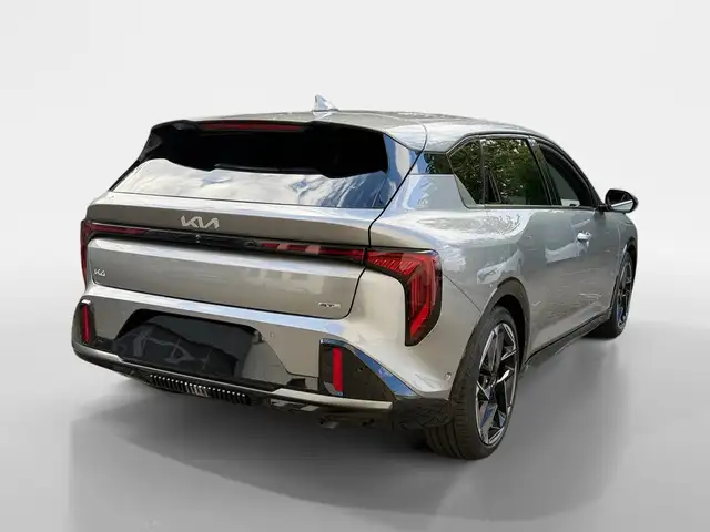 Kia K4 view 5
