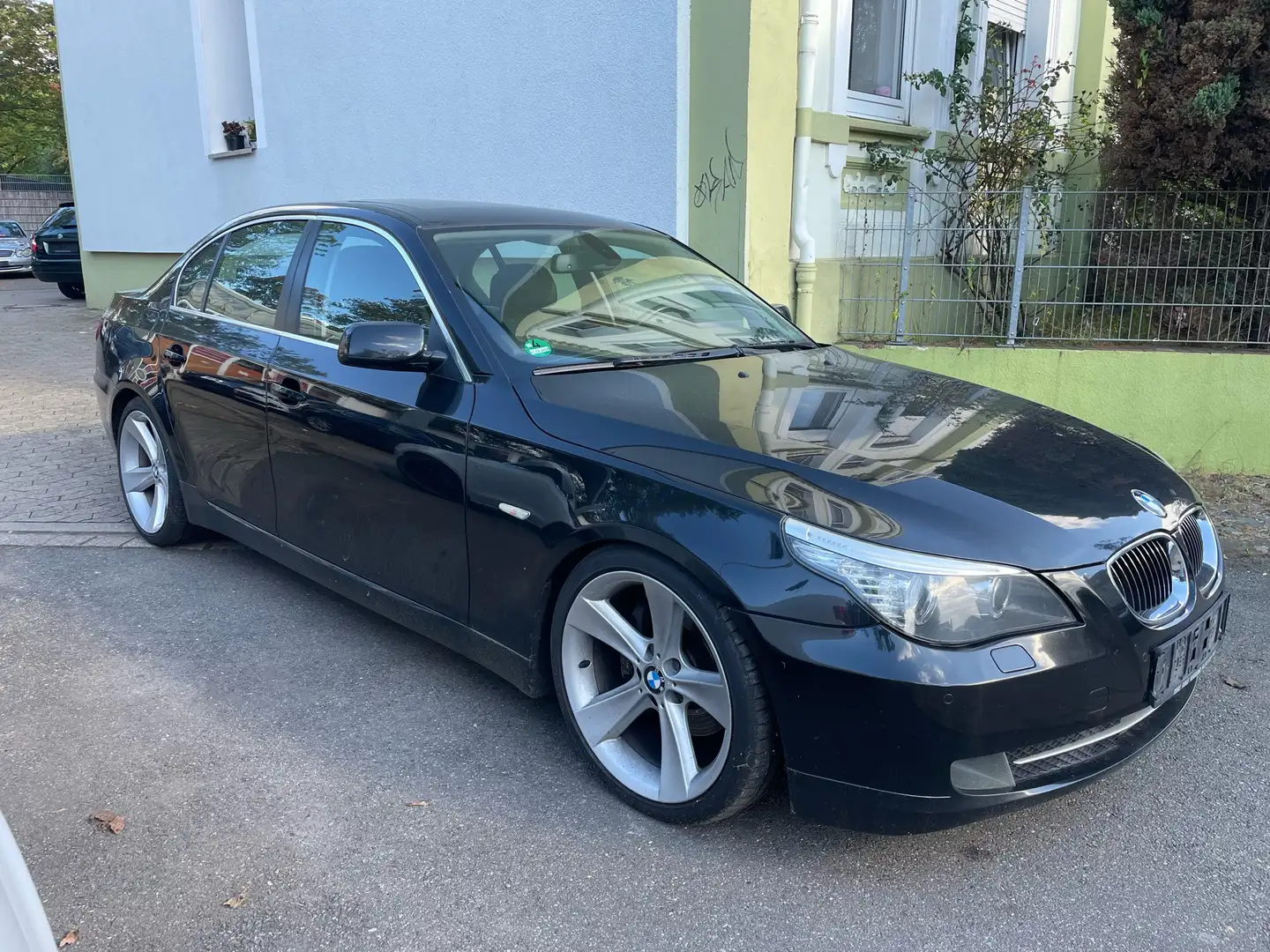 BMW 523 523i Black - 2