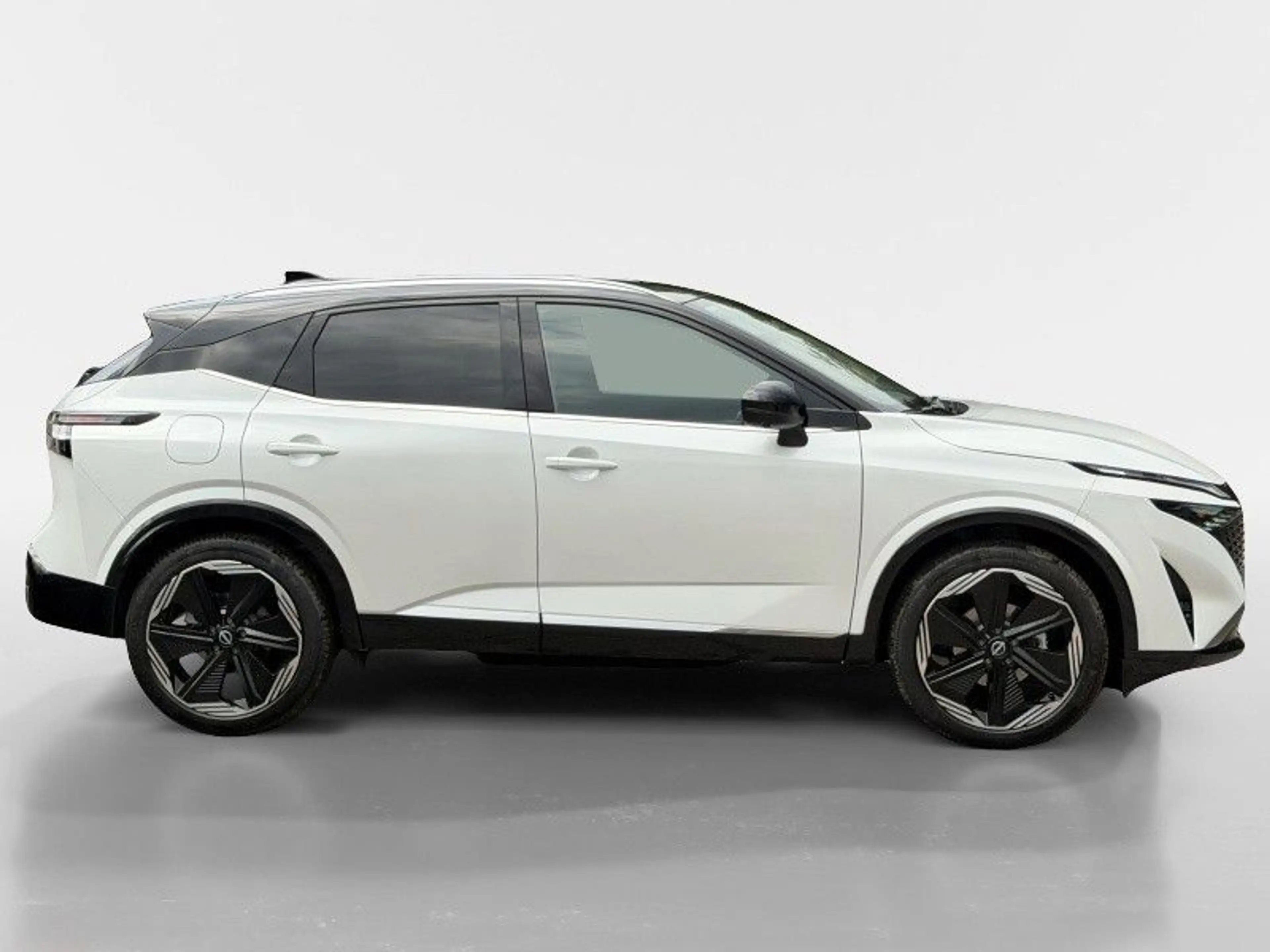 Nissan Qashqai Tekna Premium /PANO/HUD/BOSE/20"/360° — photo 6