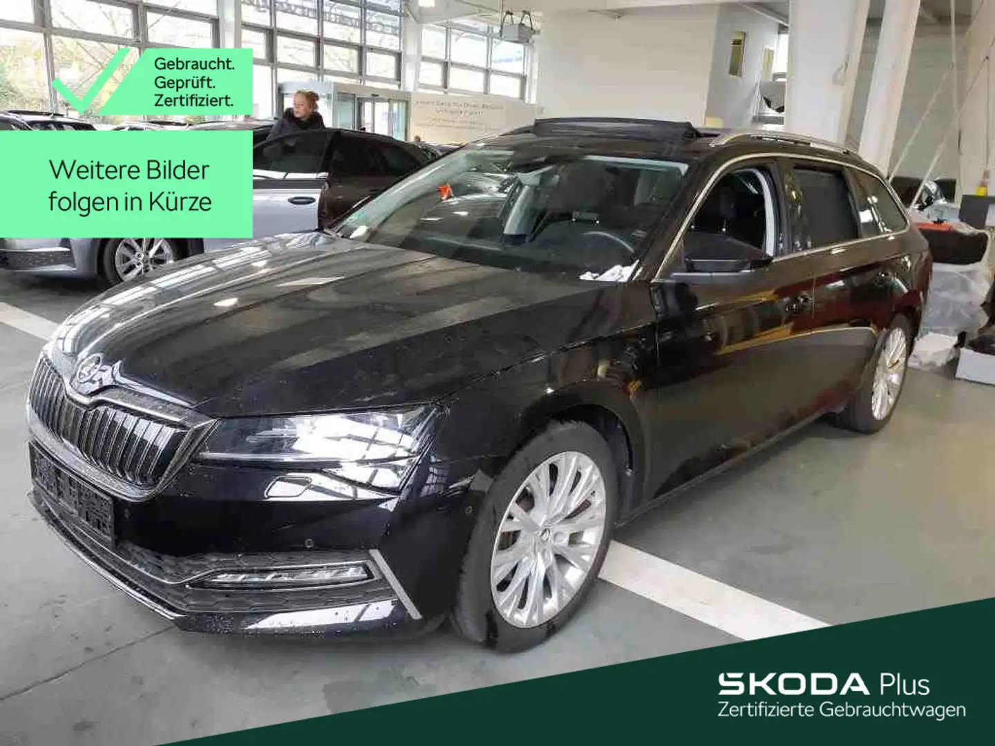 Skoda Superb iV Combi Style 1.4TSI*NAVI*PANO*KAM*AHK*S Schwarz - 1