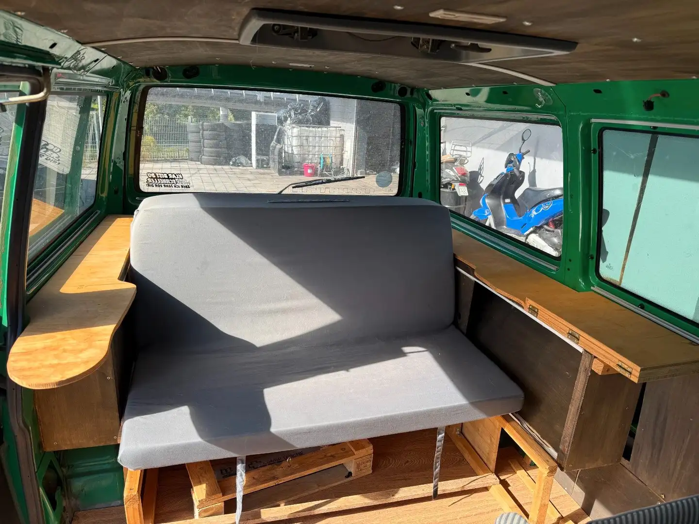 Volkswagen T4 Transporter Wohnmobil Schlafen auch Grün - 1