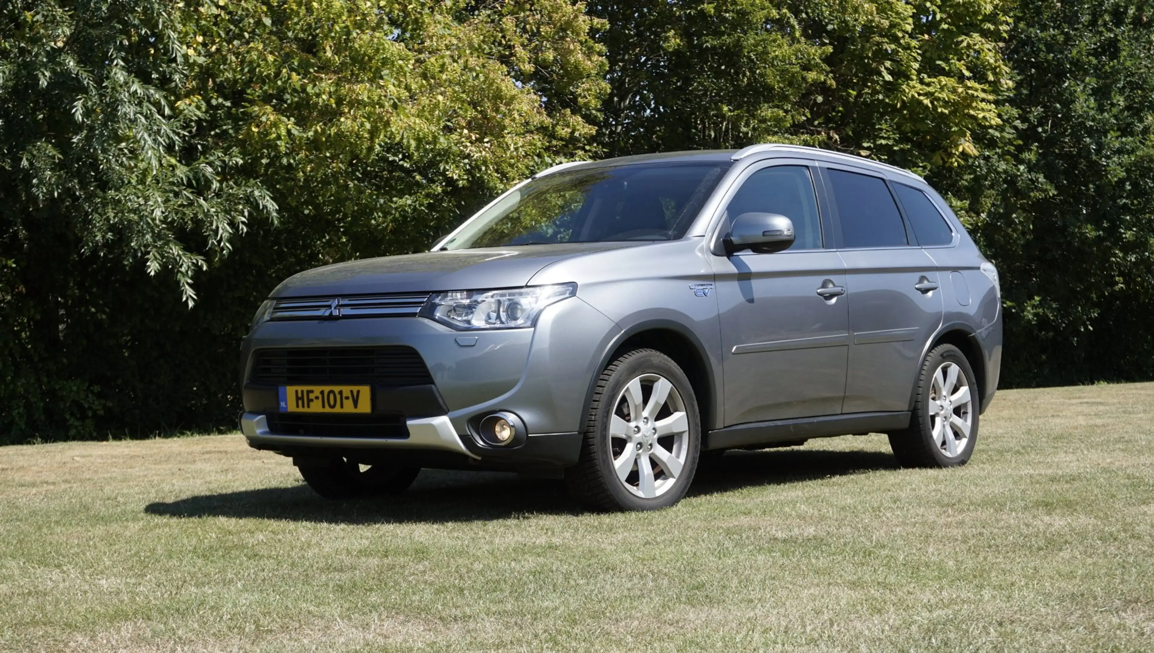 Mitsubishi Outlander 2.0 PHEV Executive Edition Leder trekhaak camera — photo 17