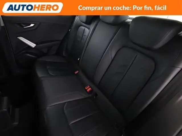 Audi Q2 view 15
