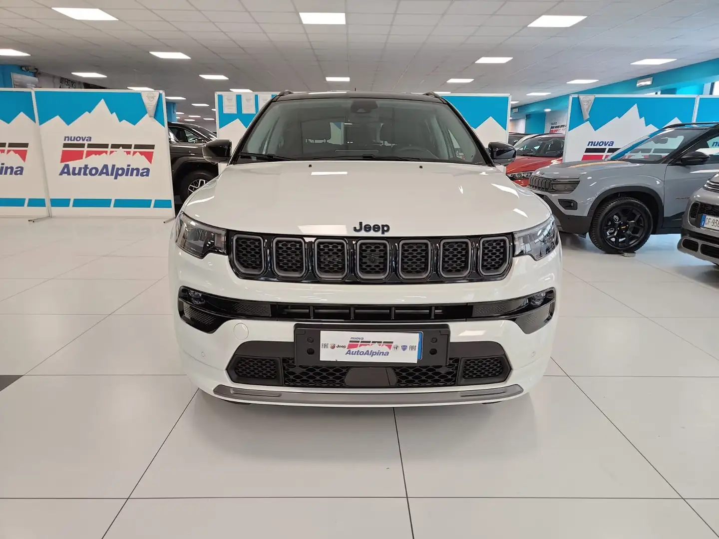 Jeep Compass 1.3 turbo t4 phev S 4xe auto Bianco - 2