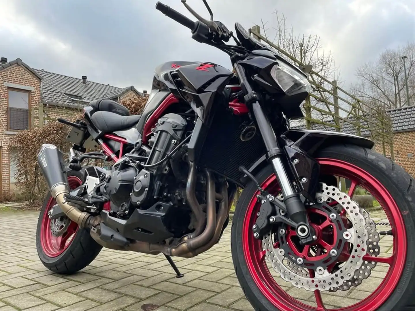 Kawasaki Z 900 Rood - 2