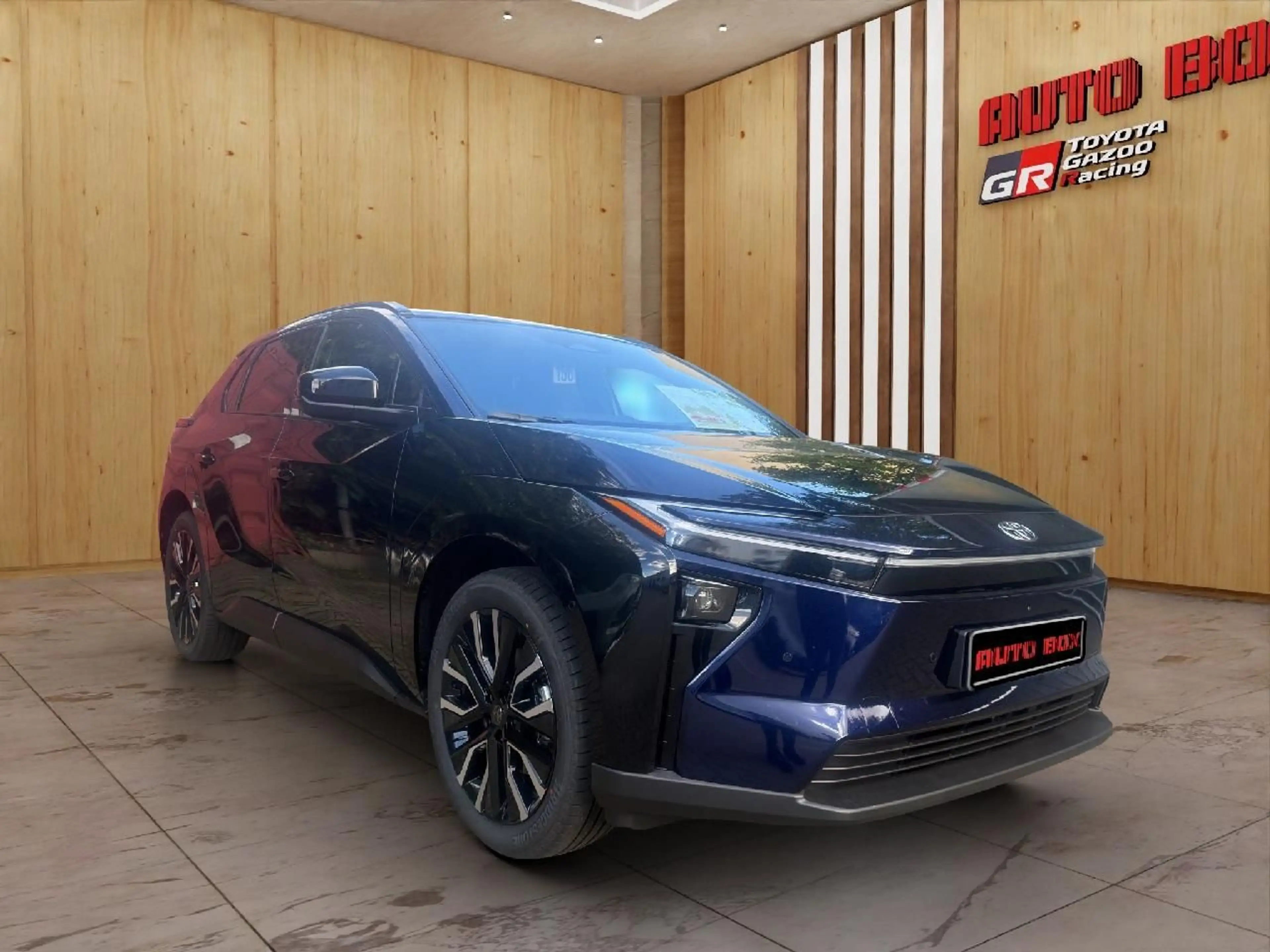 Toyota bZ4X AWD Lounge — photo 3