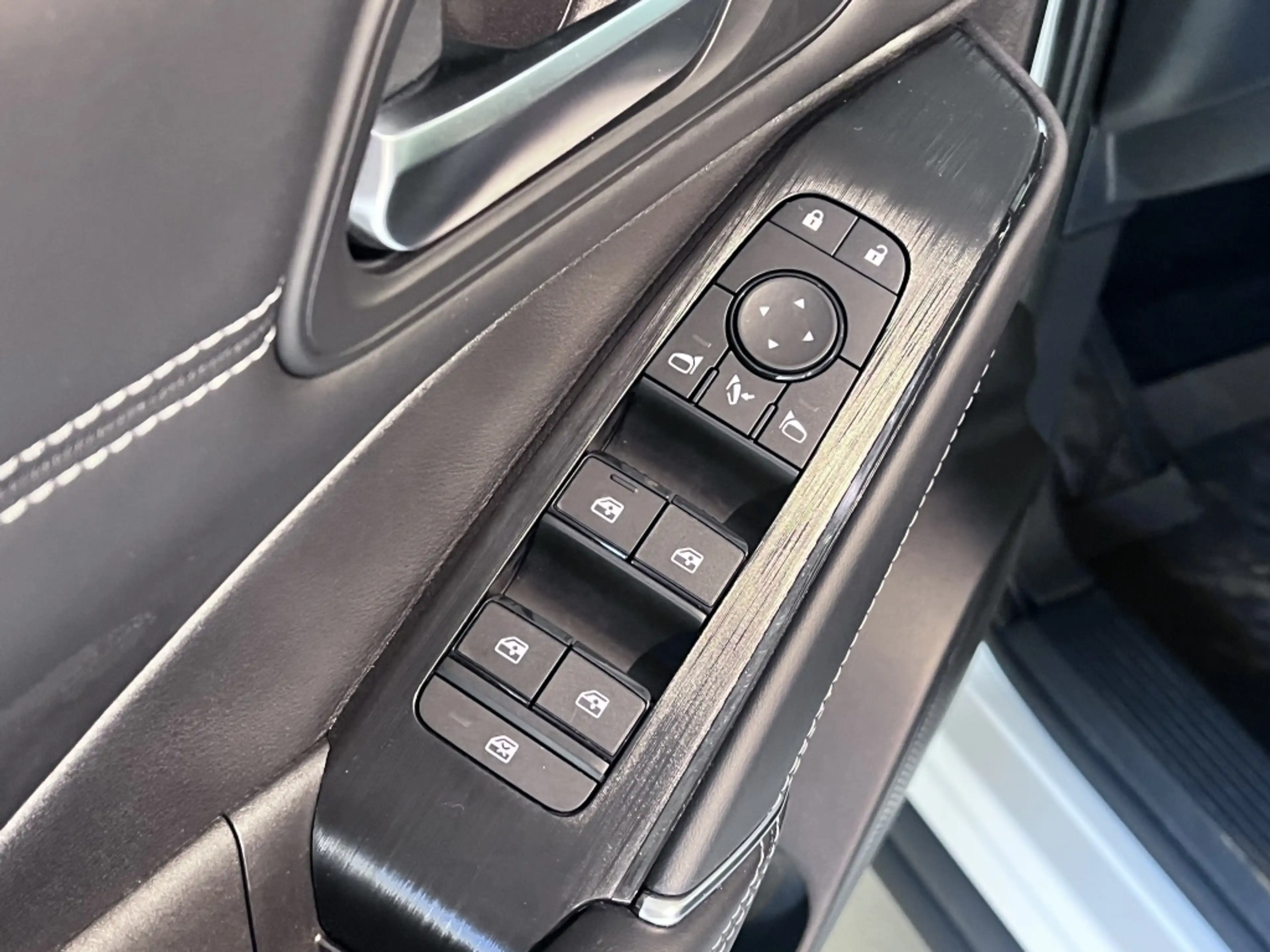Nissan Qashqai 1.3 MHEV X N-Connect — photo 13