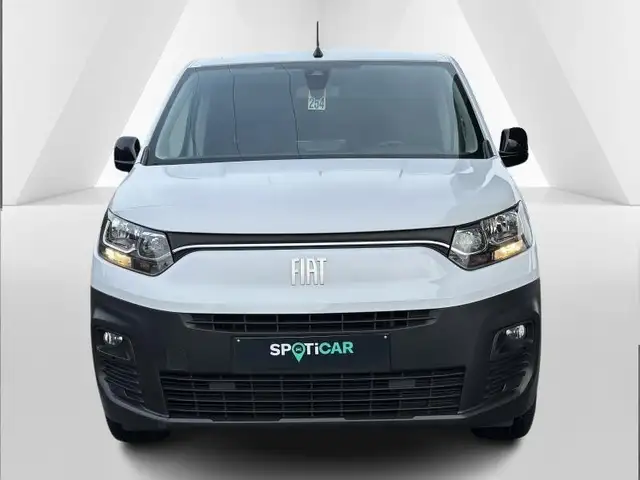 Fiat Doblo view 4