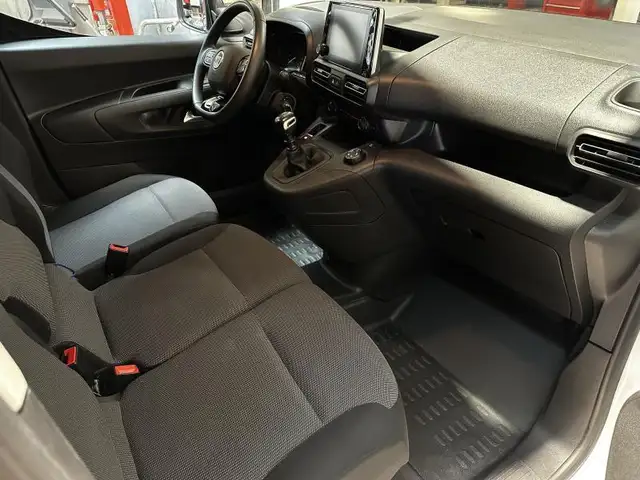 Fiat Doblo view 2