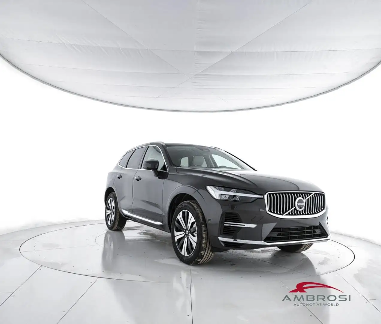 Volvo XC60 T6 AWD Plug-in hybrid Elettrica/Benzina Plus Bright Grau - 2