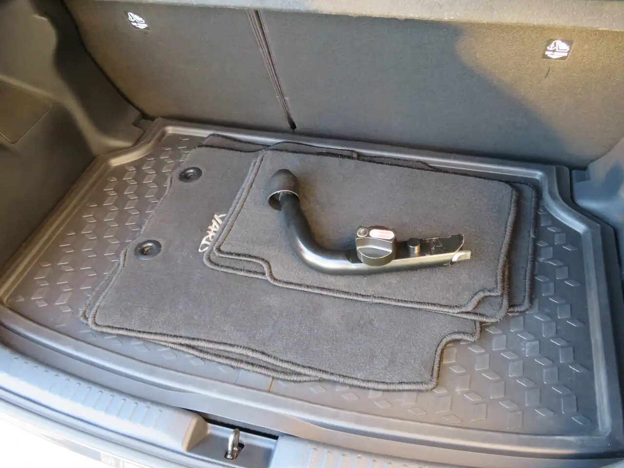 Toyota Yaris Style HEV, миниатюра 24
