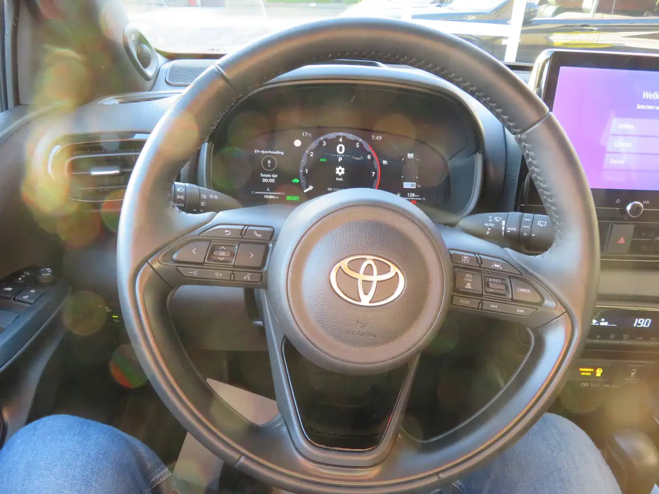 Toyota Yaris Style HEV, миниатюра 7