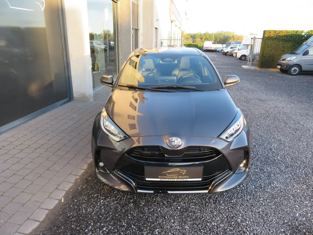 Toyota Yaris Style HEV, миниатюра 2