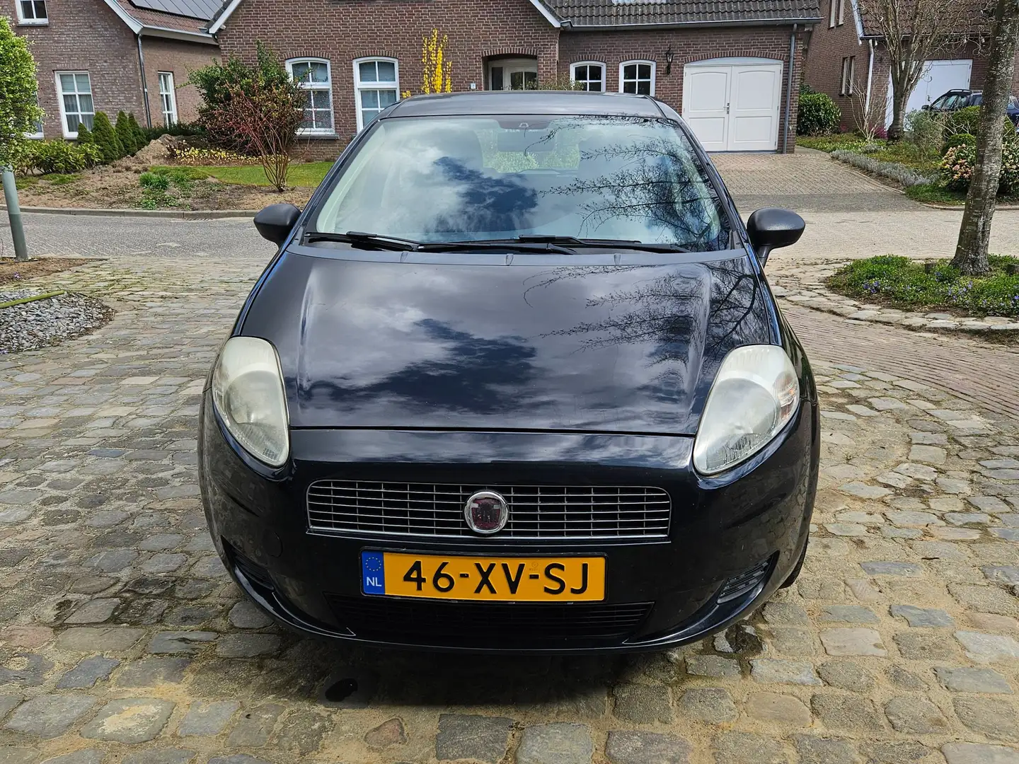 Fiat Punto Punto 1.2 Active Zwart - 1