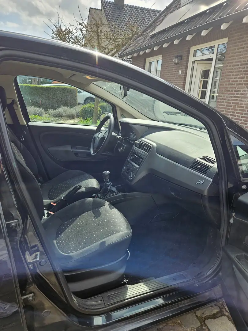 Fiat Punto Punto 1.2 Active Zwart - 2