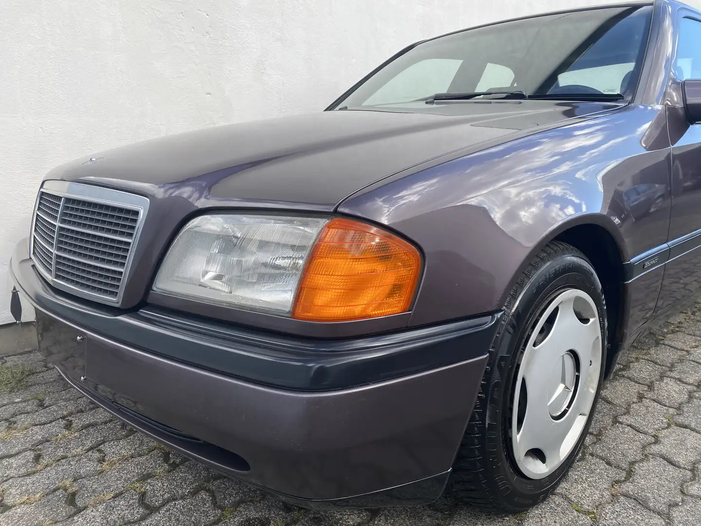 Mercedes-Benz C 180 Classic 1. Ha/Original 211 tkm/TÜV NEU+H Kennze Schwarz - 2
