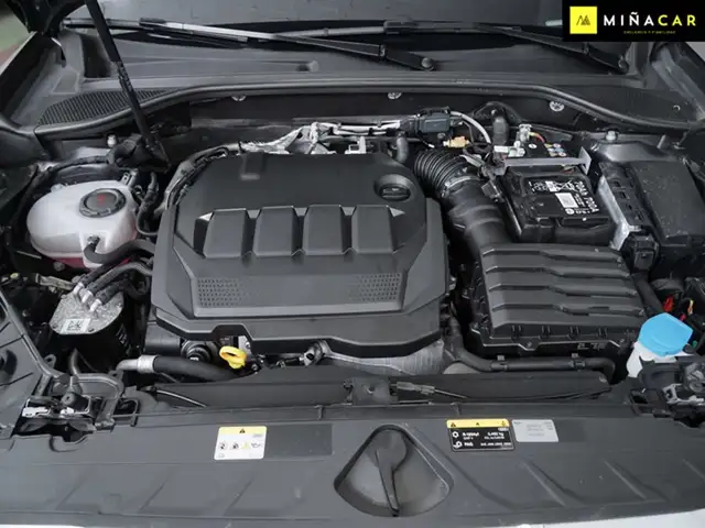 Audi Q2 view 29