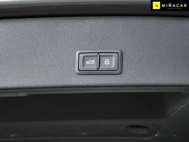 Audi Q2 view 28