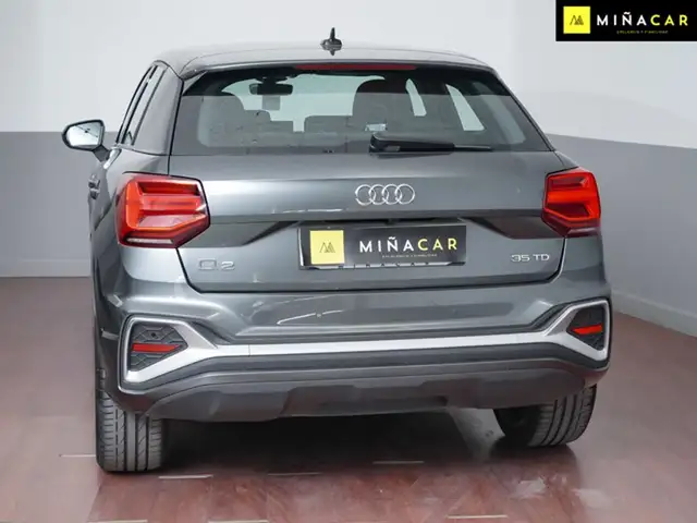 Audi Q2 view 3