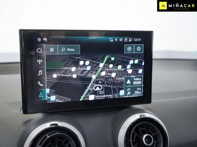 Audi Q2 view 9