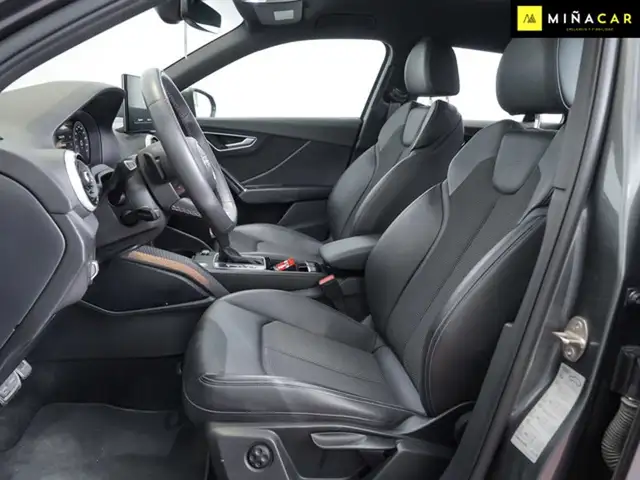 Audi Q2 view 5