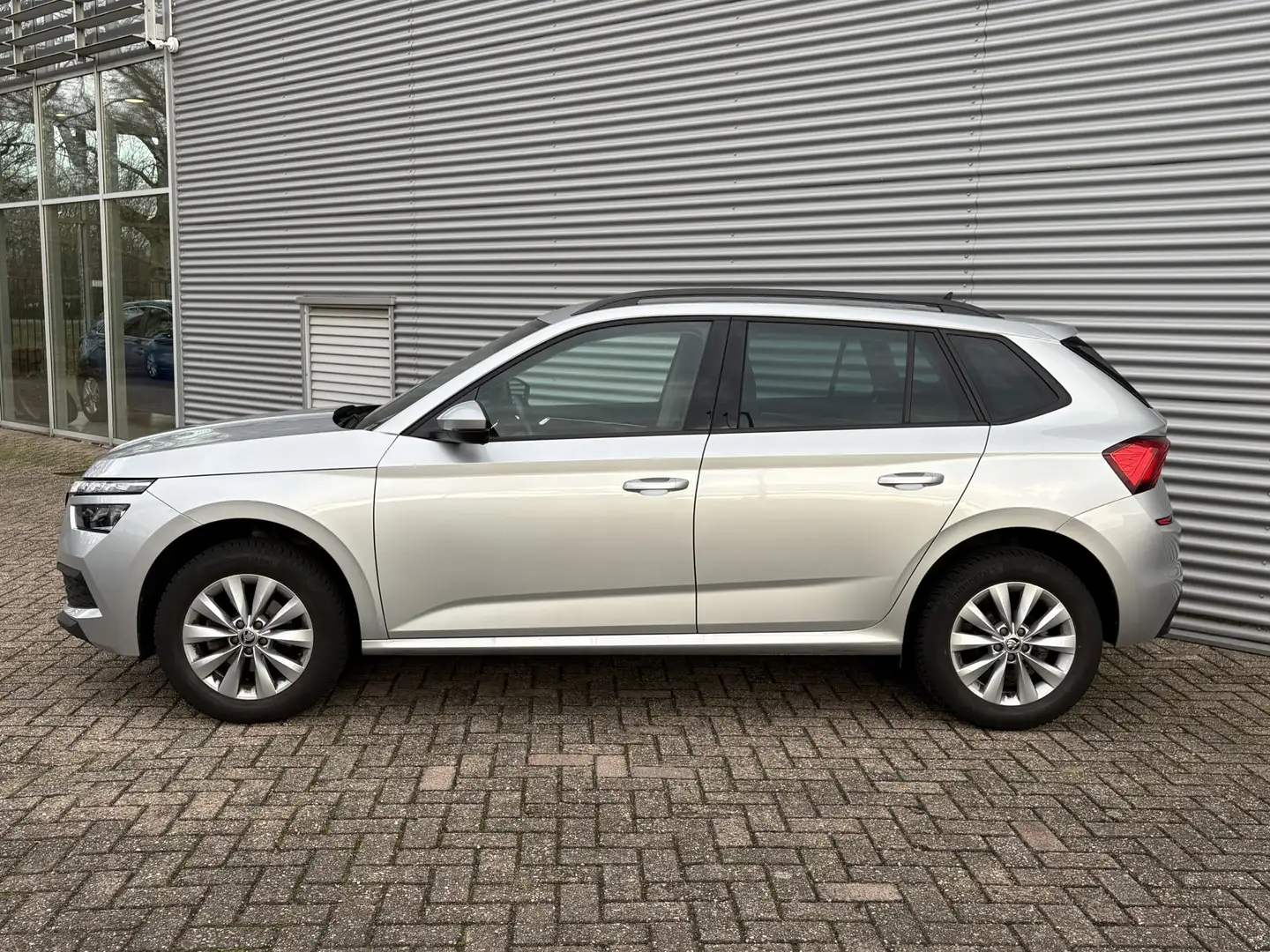 Skoda Kamiq 1.5 TSI ACT Business Edition Navigatie | Climate | Grijs - 2