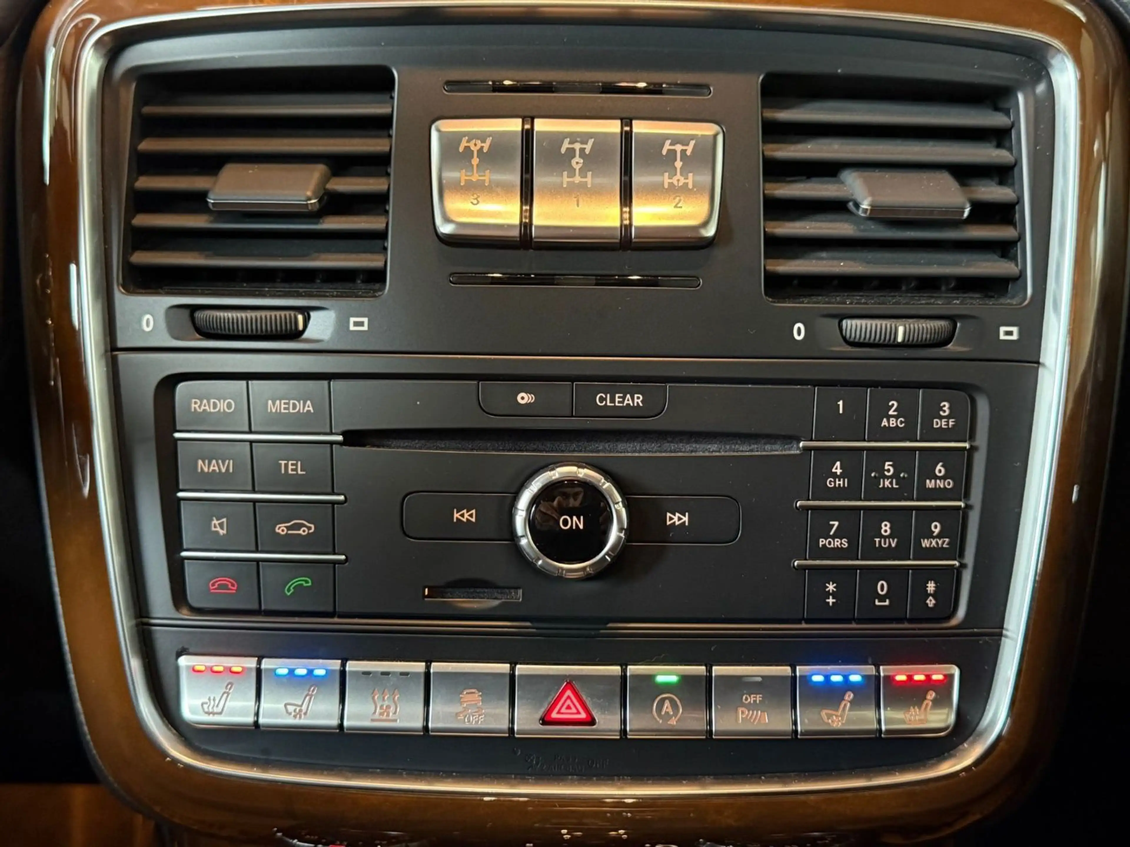 Mercedes-Benz G 350 AMG Standhzg.+Soundsystem+Top gepflegt — photo 13
