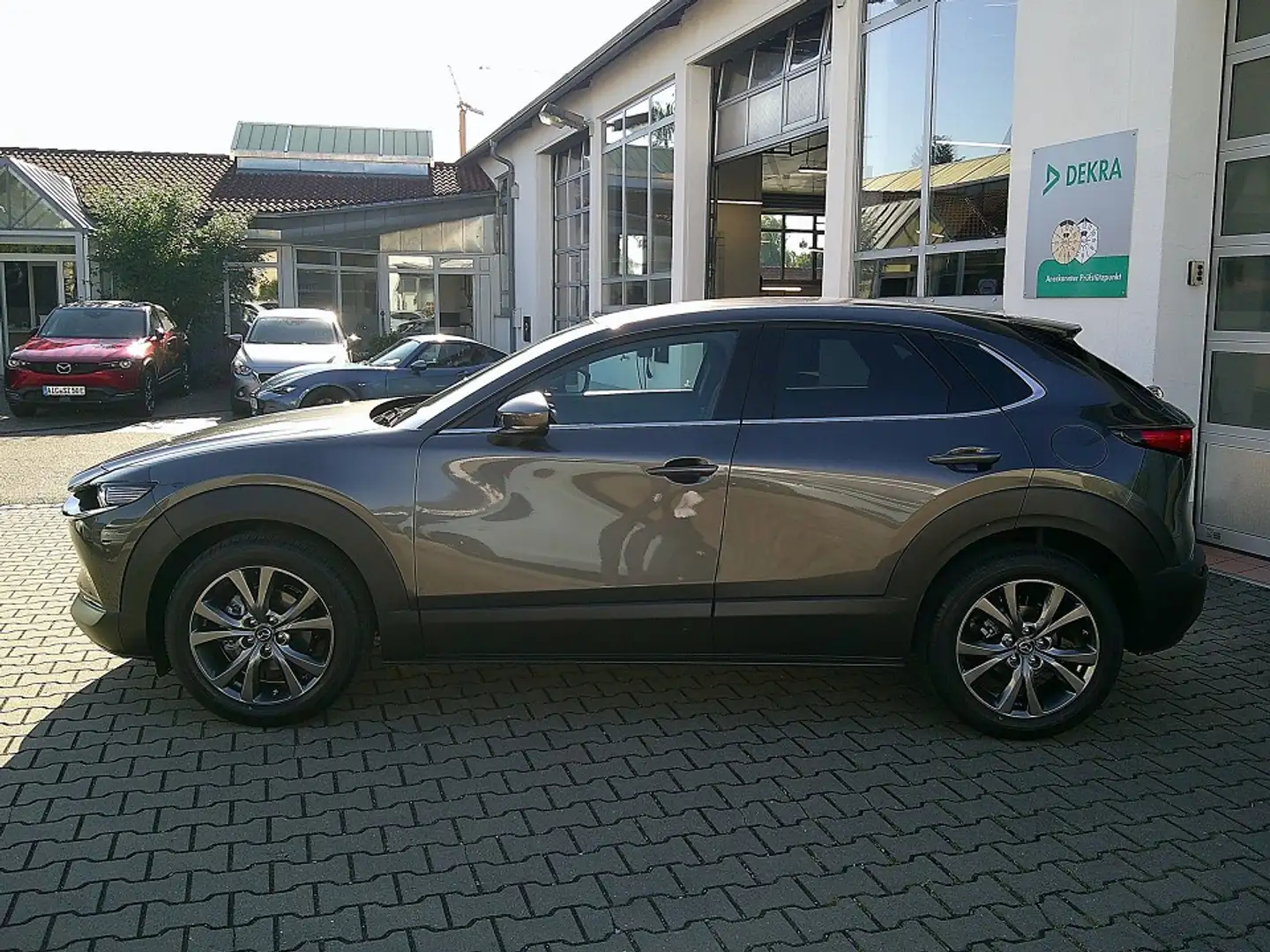 Mazda CX-30 e-SKYACTIV-X 186 AT Exclusive BOSE/360° Gris - 2