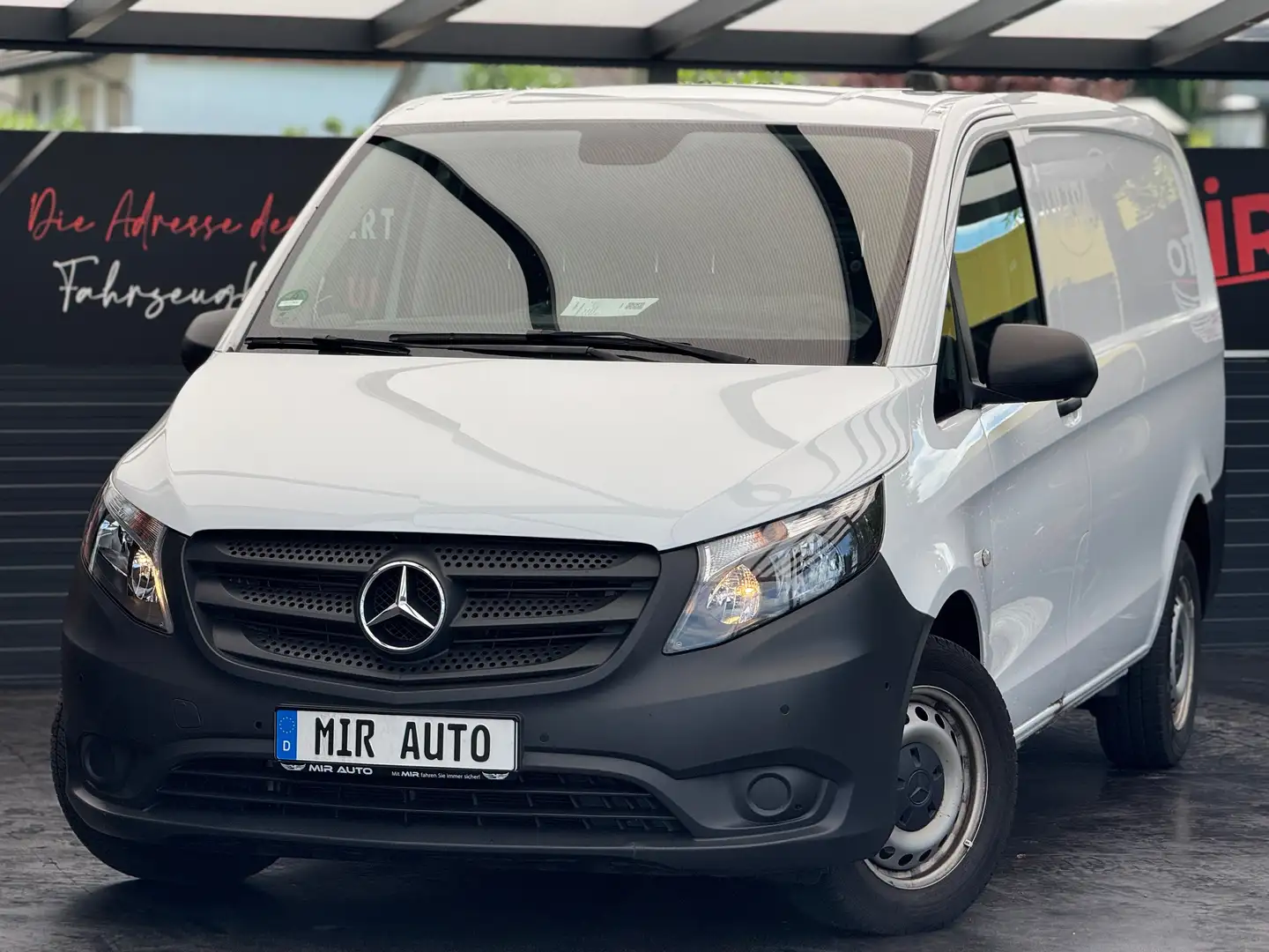 Mercedes-Benz Vito 114 CDI FWD lang/Kamera/NAVI Weiß - 1