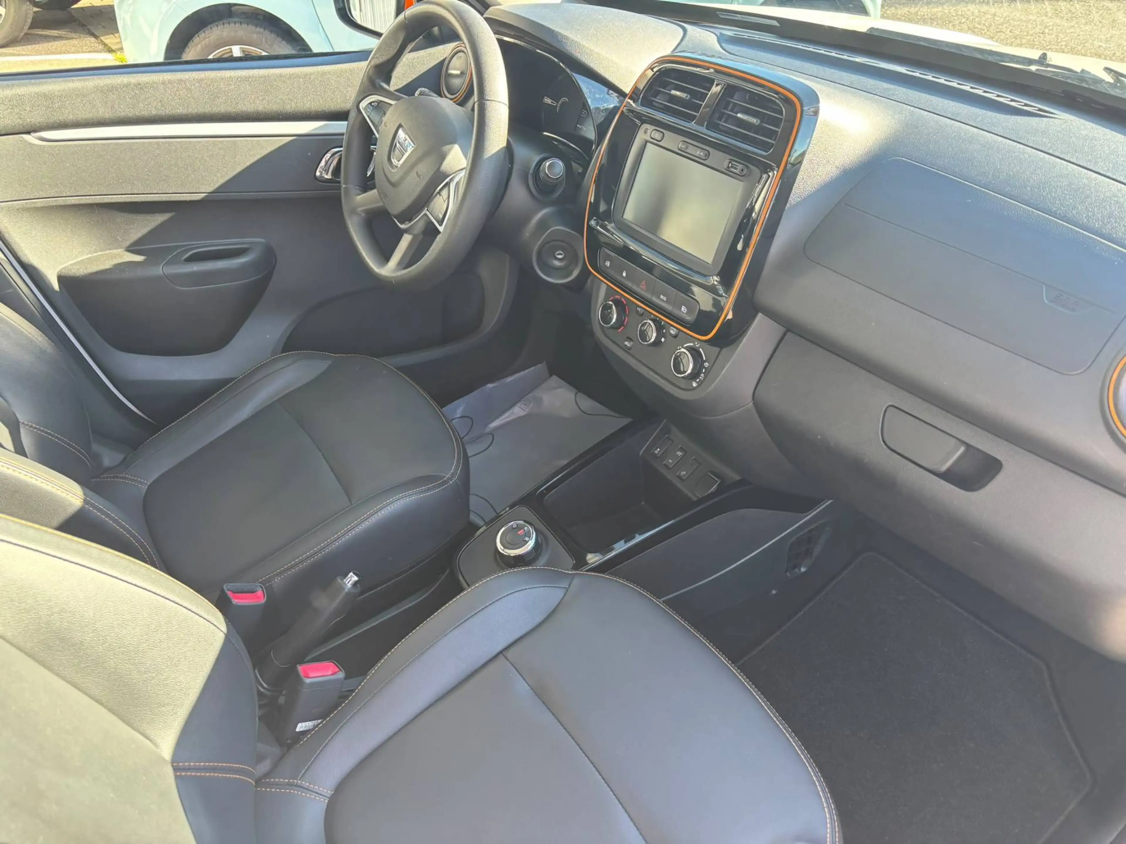 Dacia Spring Electric (2021->) Comfort Plus Batterie 90 % CCS — photo 10