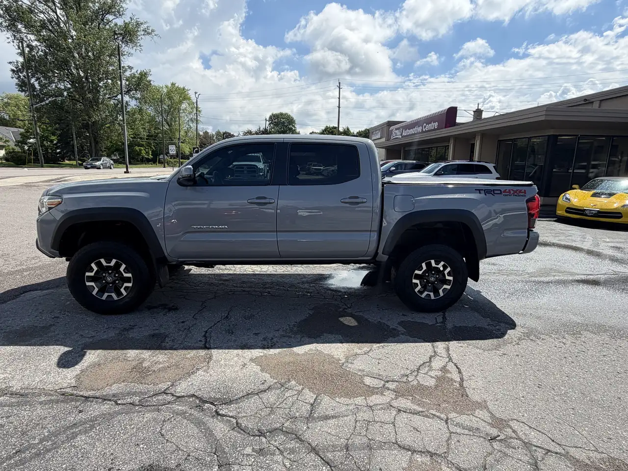 Toyota Tacoma fotografie Toyota Tacoma
