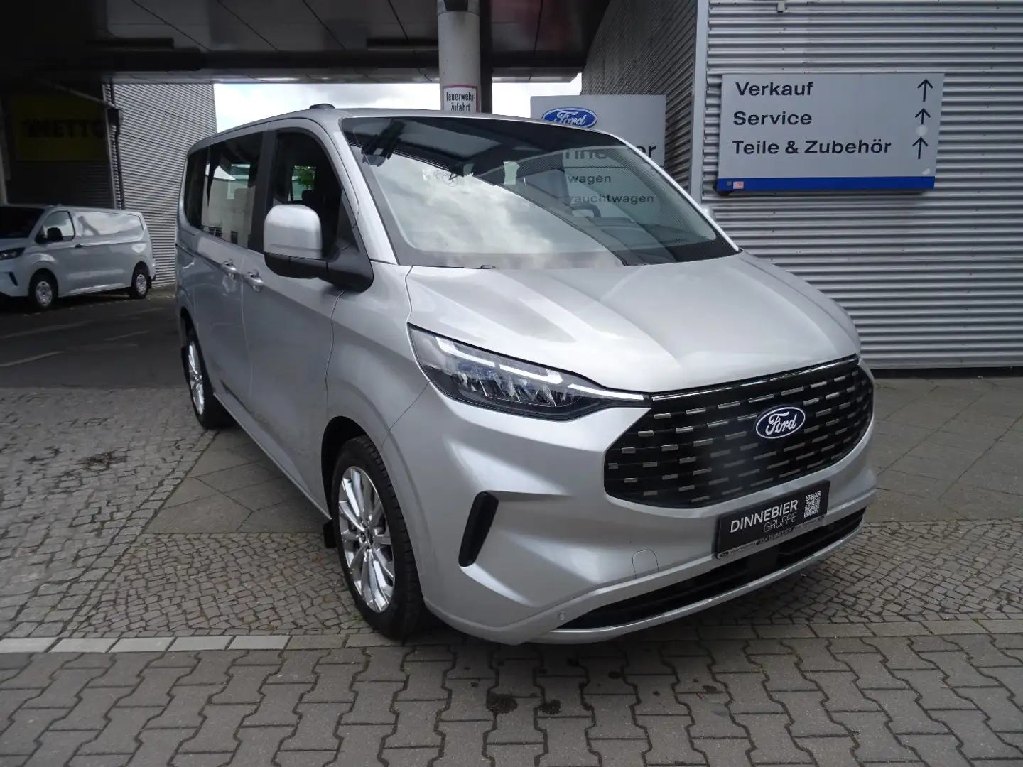 Ford Tourneo Custom 320 L1 Titanium 110 kW SpurH Navi Argent - 2