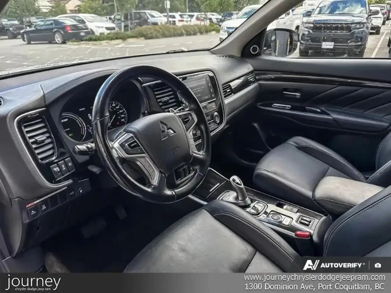 Mitsubishi Outlander fotografie Mitsubishi Outlander